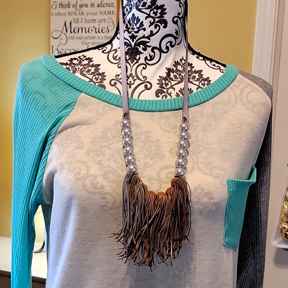 NWOT Plunder Necklace & Earring Set